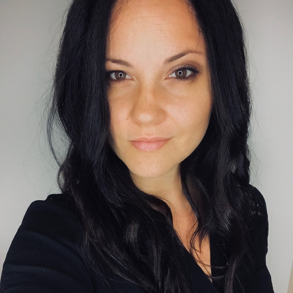 Meet your Posher, Nicole